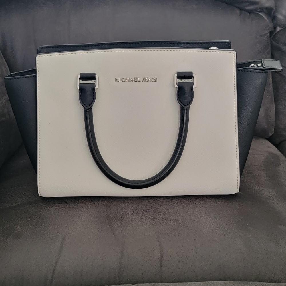 Michael Kors leather tote